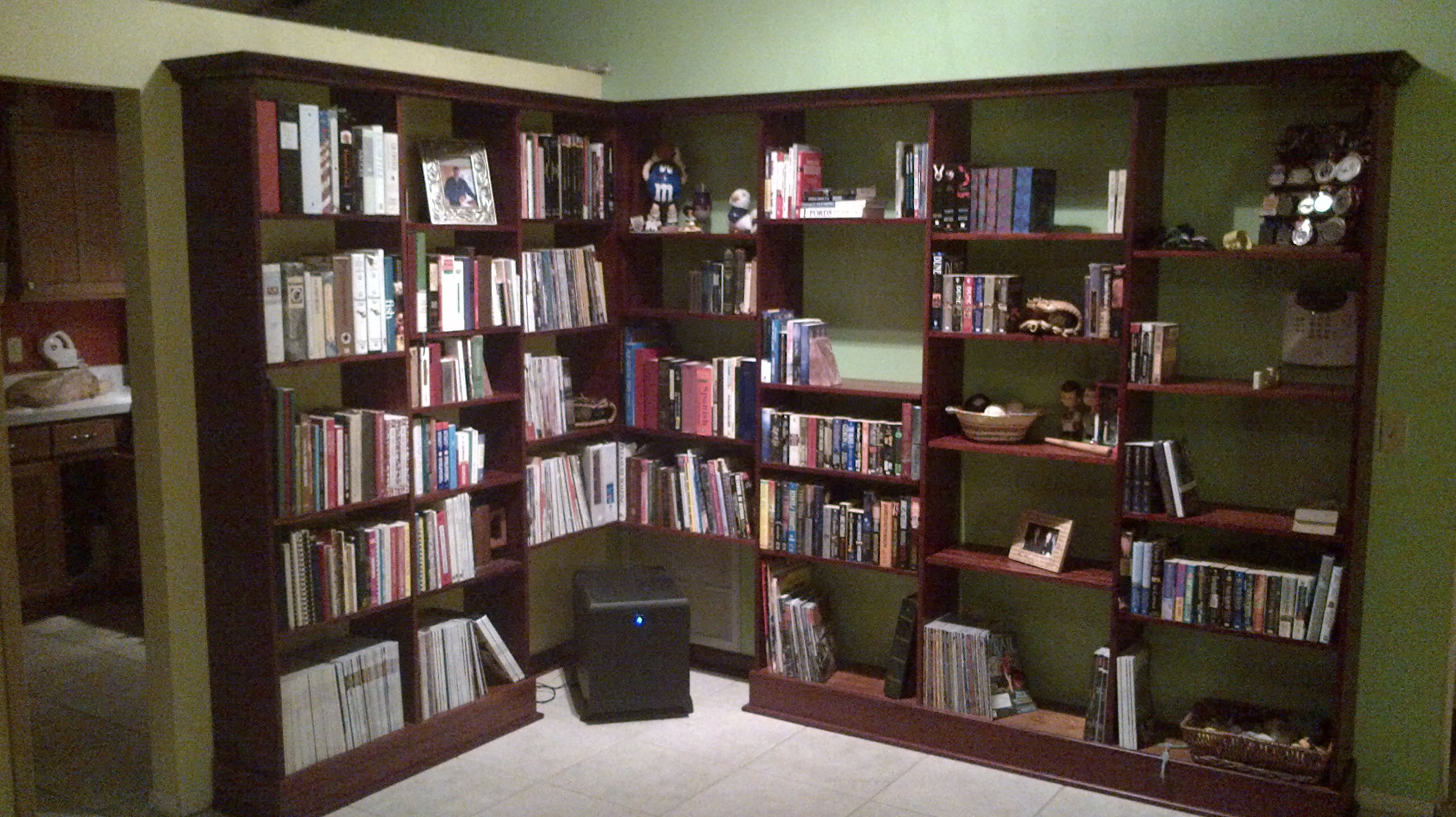 Wall-to-wall custom wood bookcase